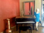 Channeling Marilyn in the PALM ROOM - Blonde Financial Worship CHANTEUSE Video